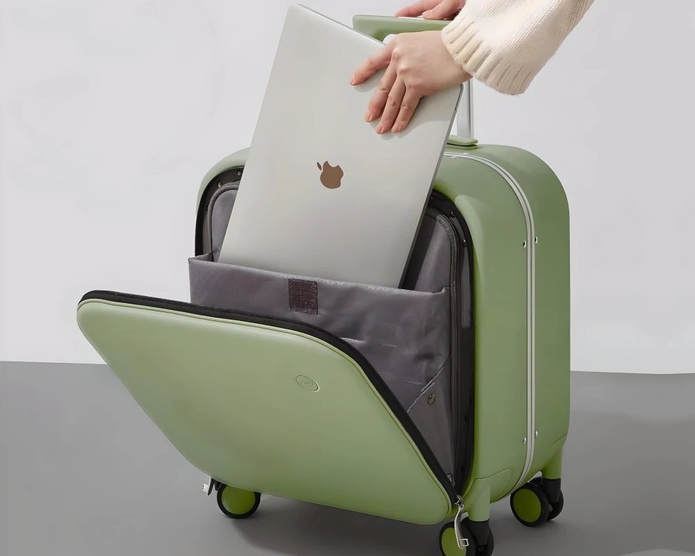 womens carry on luggage